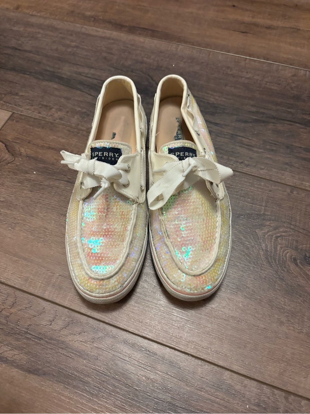 Sperry Women’s 11 Low-Profile Sneakers in Light Pink and White